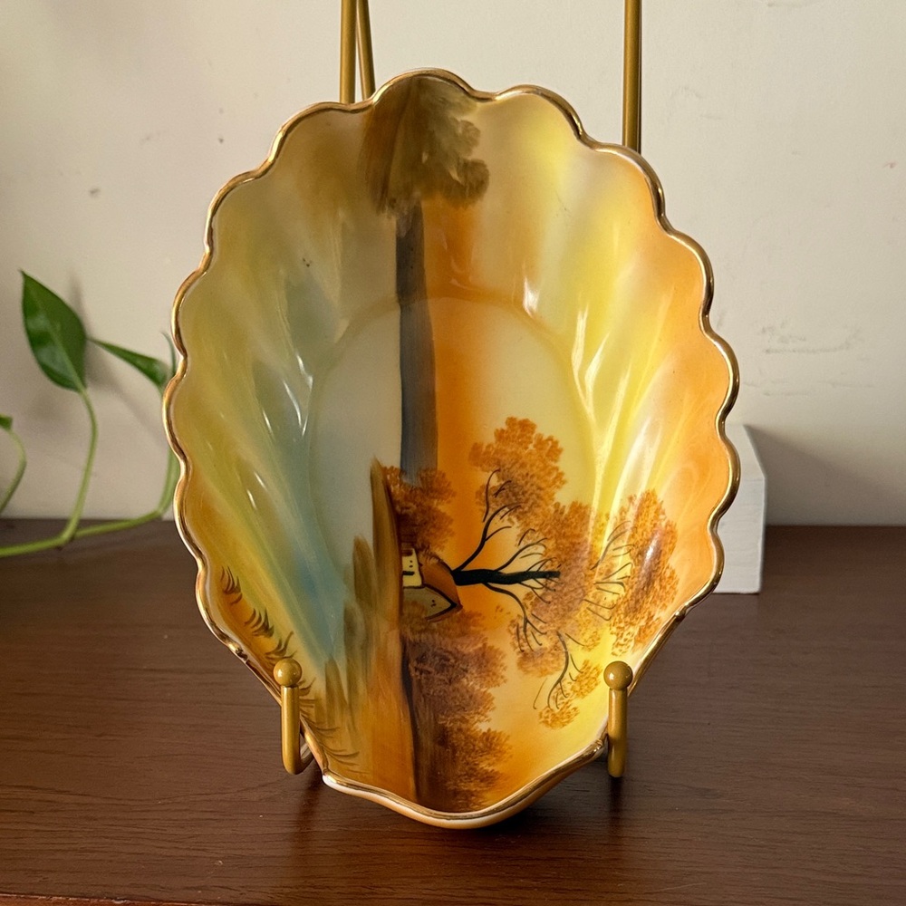 VTG Noritake Hand Painted Footed Scallop Shell Candy Nut Bowl Sea Nappy Japan